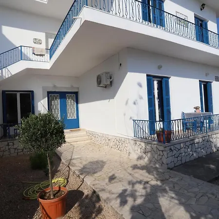 Διαμέρισμα Rhodes Town Garden *
